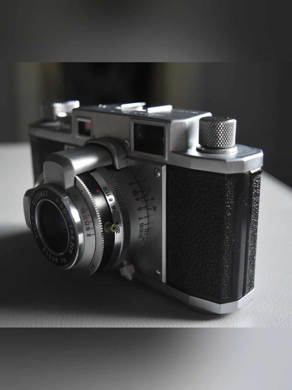 Vintage Ricoh “35” 35mm Rangefinder Camera – Riken Ricomat 45mm f/3.5